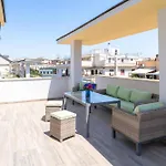 Penthouse With Panoramic Terrace -3 Min To Metro A