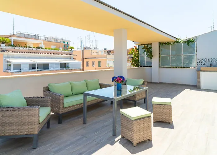 Penthouse With Panoramic Terrace -3 Min To Metro A