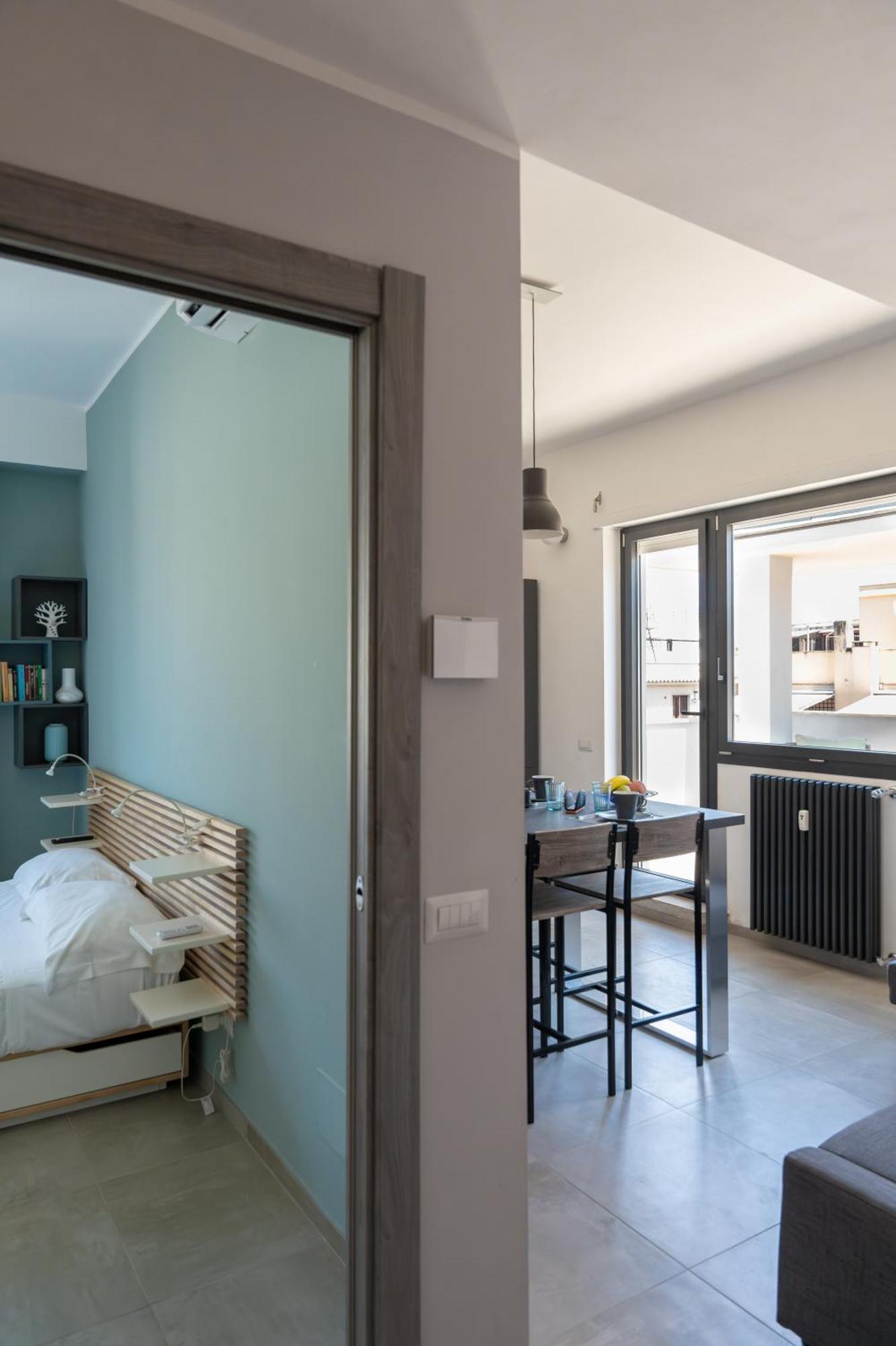 Penthouse With Panoramic Terrace -3 Min To Metro A * Rom