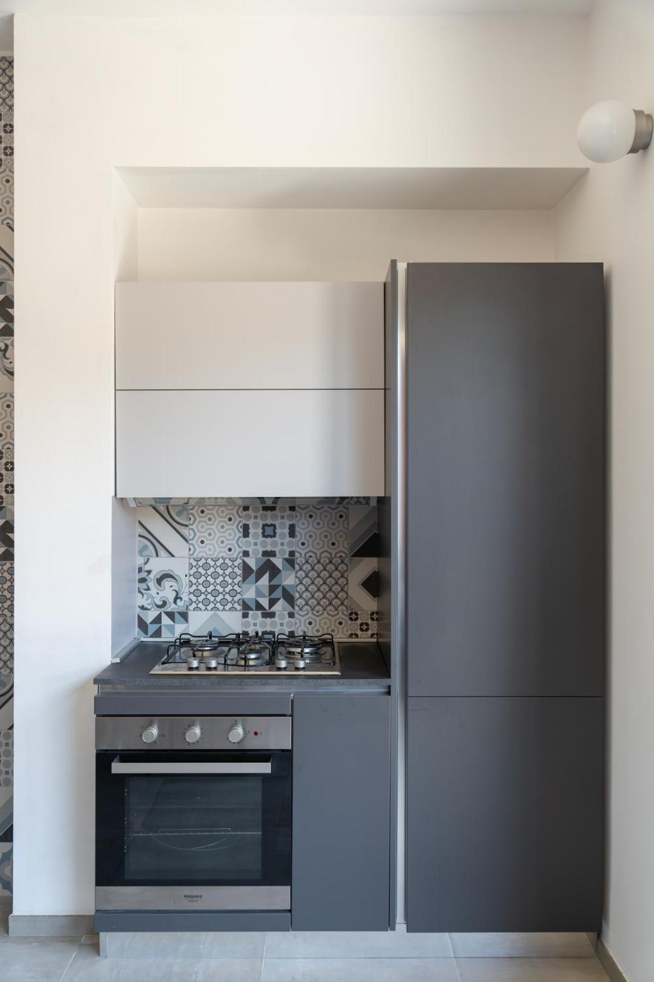 Penthouse With Panoramic Terrace -3 Min To Metro A *